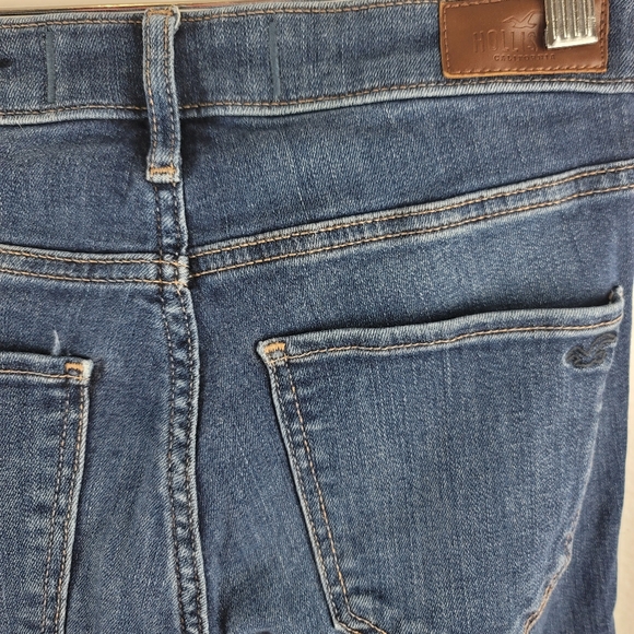 Hollister Jeans Women Size 3 Short Skinny High Rise Dark Wash Blue Denim Casual - Picture 4 of 6